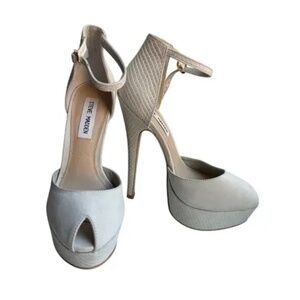 Steve Madden Peep Toe High Heels Off White Textured Platform Stilettos 71/2